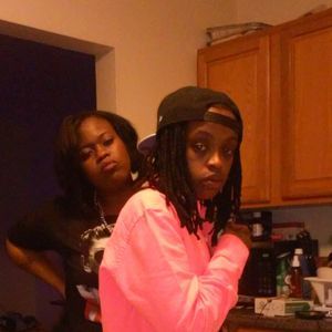 Meet your Posher, Hana